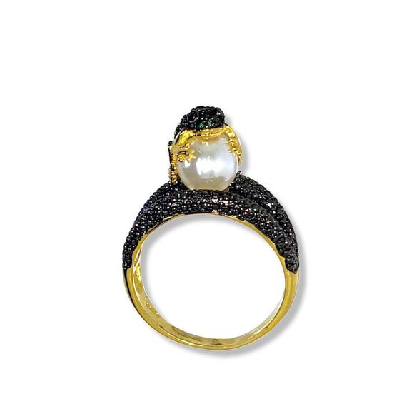 Gold Plated Round Green and Red Cubic Zirconia Frog on Faux Pearl Ring Size 9.5 - Picture 6 of 8